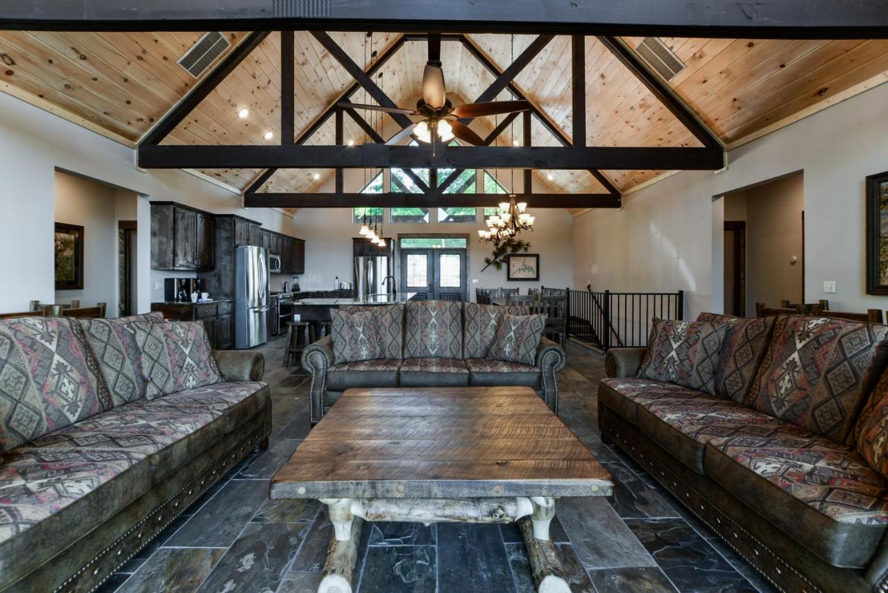 Lodge 73 Брэнсон Экстерьер фото